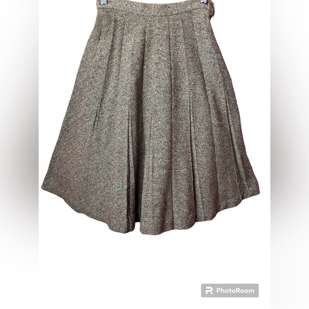 MJ Concepts in sportswear 70s Brown tweed Skirt
